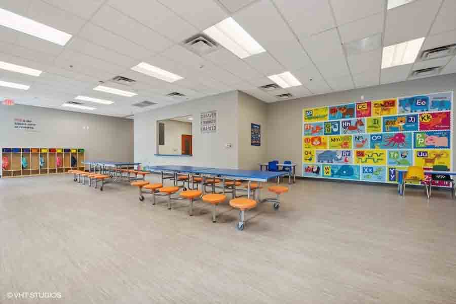 Center lunchroom