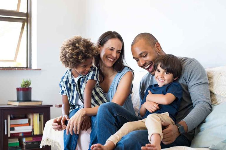 family with kids with autism